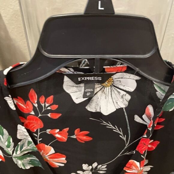 Express Floral Blouse Xs - Picture 2 of 3